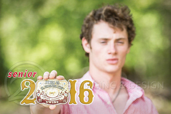 travis senior image